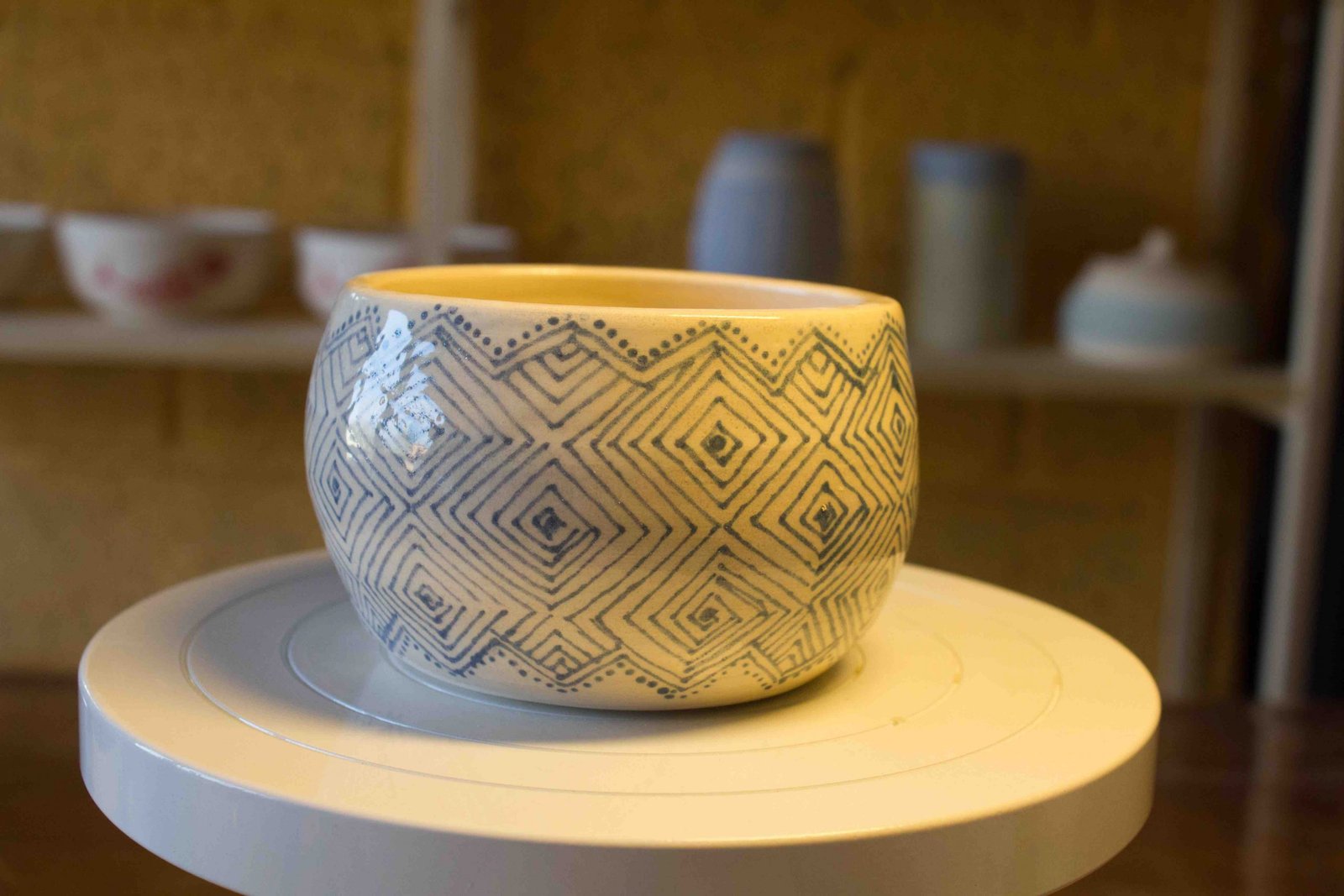 20210322-AV-Pot céramique émaillé décor géométrique bleu-11.5-0-0-7.5-285-CER-0.00