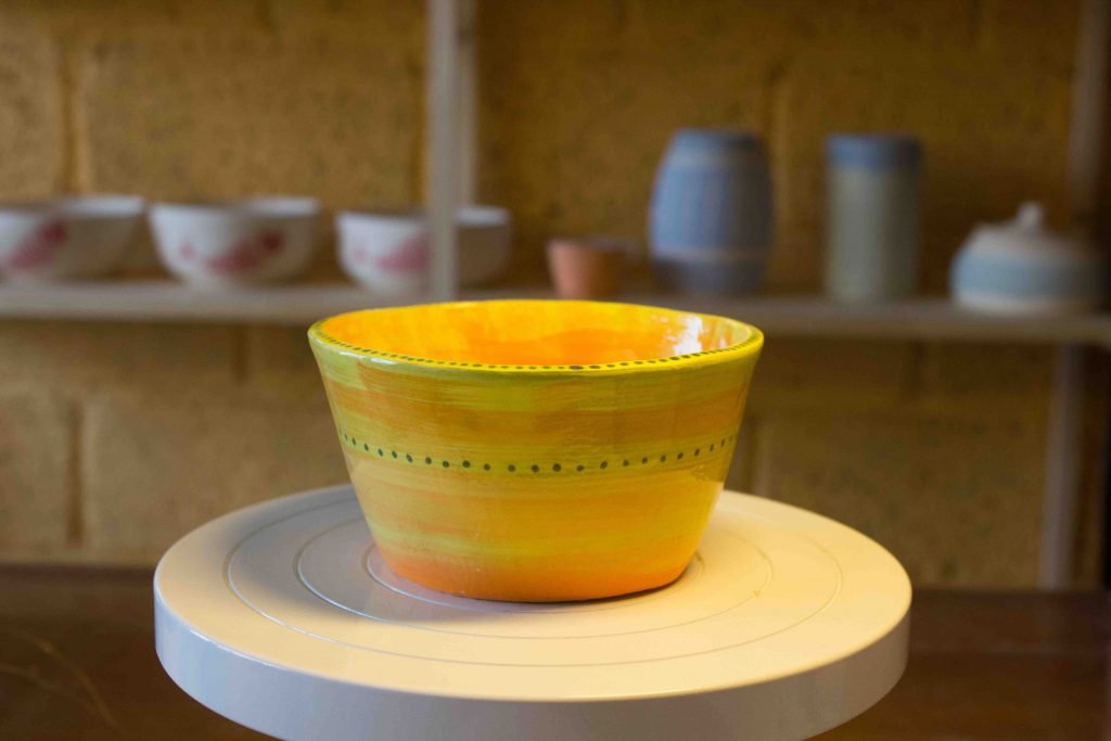 20210336-AV-Bol céramique émaillé décor orange, jaune et blanc-13-0-0-7-350-CER-0.00
