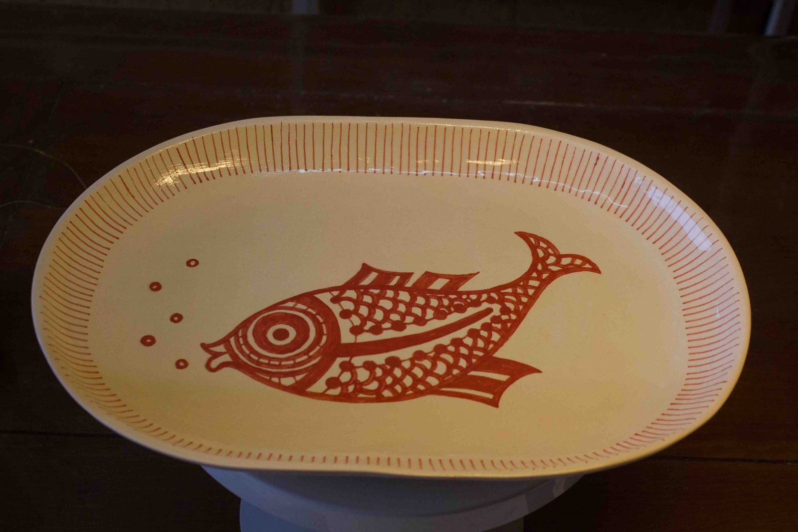 20210341-AV-Assiette ovale céramique émaillée décor poisson motif 3-0-31-22-3-600-CER-0.00