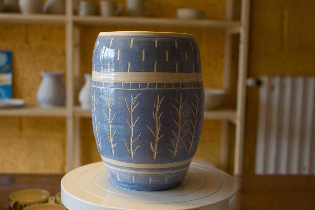 20210347-AV-Vase céramique émaillé décor Feuillage bleu-14-0-0-18-1170-CER-0.00